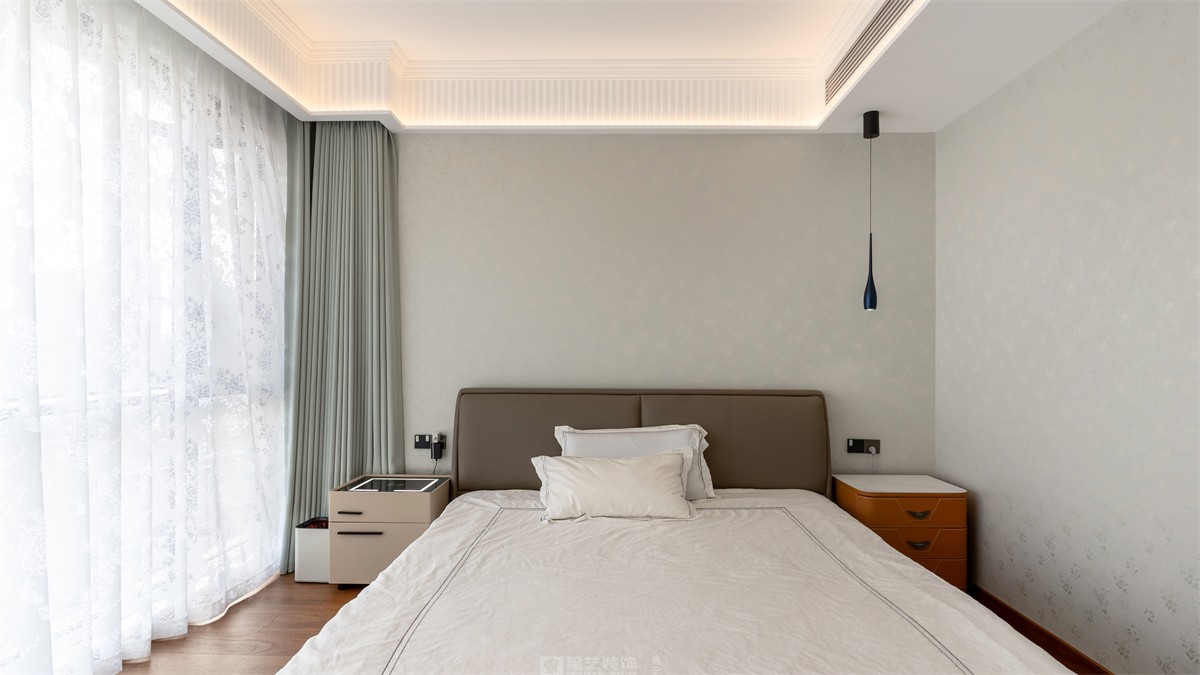 建發(fā)縵云143平法式風(fēng)格臥室裝修實(shí)景圖