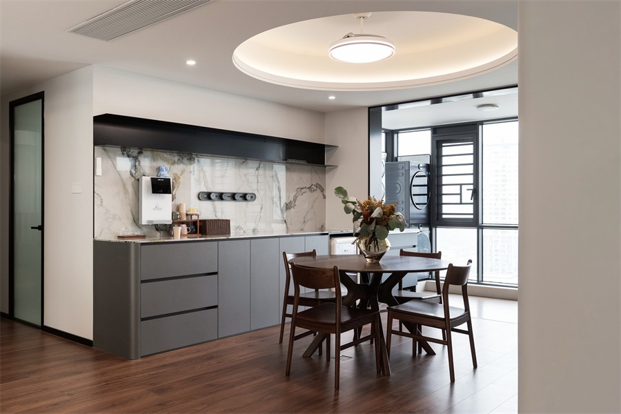 建發(fā)養(yǎng)云184平現(xiàn)代風(fēng)格餐廳裝修完工實(shí)景圖